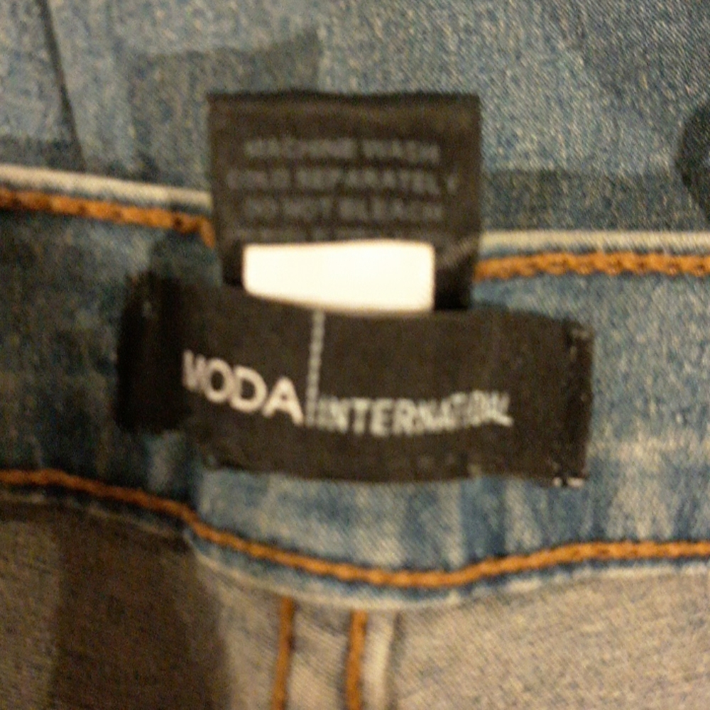 Jeans - Picture 6 of 8